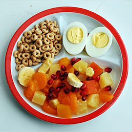 7تا از تنقلات سالم و کم کالری مناسب تغذیه کودکان